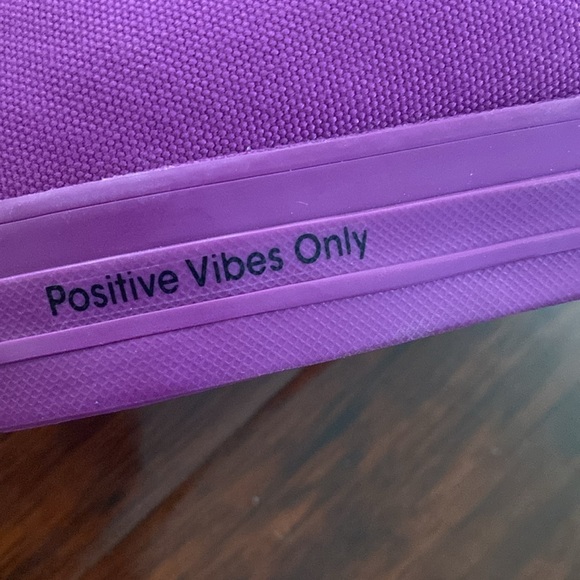 Converse Women's Sneakers in Vibrant Purple Size 10 ( S - 15) - Picture 8 of 10